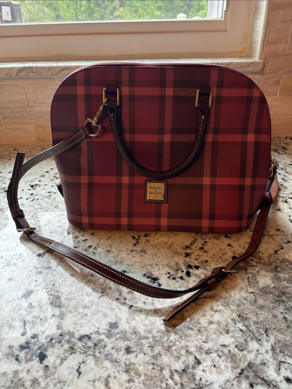 Dooney & Bourke zip zip satchel